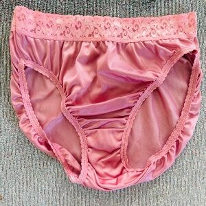 Hanes Her Way Vintage Lace Panties Size 7